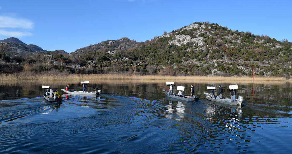 Porto Skadar lake, protest