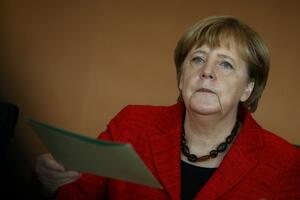Merkel: Bilo bi odvratno da je ubica neko ko je kao izbjeglica...