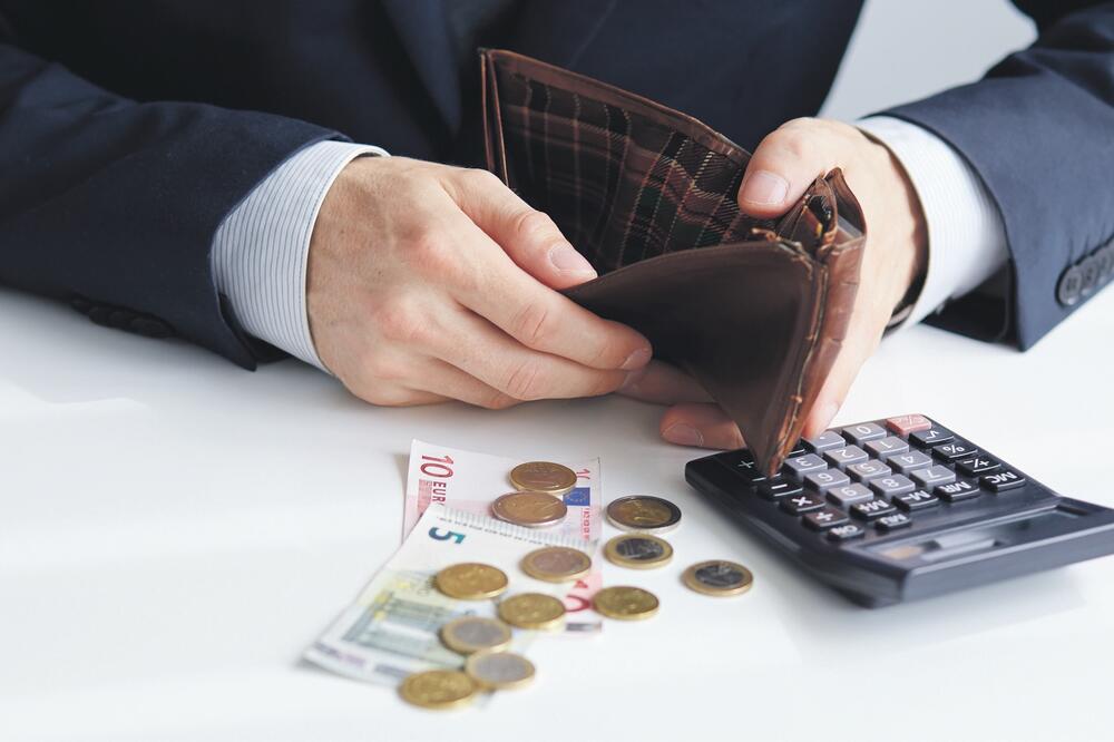 novac, kriza, Foto: Shutterstock.com