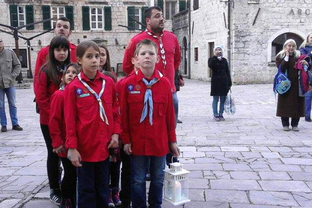 Peko Vukadinović, Betlehemsko svijeto, Savez izviđača Crne Gore, Foto: Savez izviđača Crne Gore