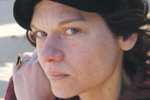 Ako je toliko pisaca u zatvoru, ko može reći da je slobodan