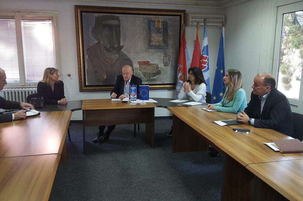 Veselin Bakić, Danijela Pavićević, Lesli Freriksen, Foto: SNP