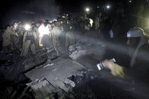 Nema preživjelih u padu pakistanskog aviona