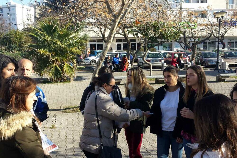 Volonteri Bar, Foto: Radomir Petrić