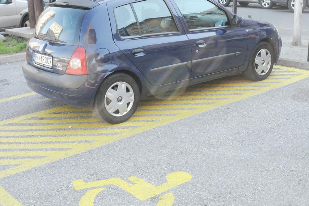 parking OSI, Foto: Vesko Belojević