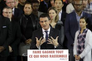Vals: Kandidat sam za predsjednika Francuske