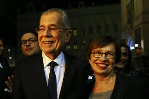 Novi predsjednik Austrije profesor i iskusan političar