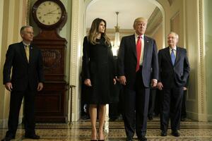 Oko 100.000 građana potpisalo peticiju: Melanija Tramp da napusti...