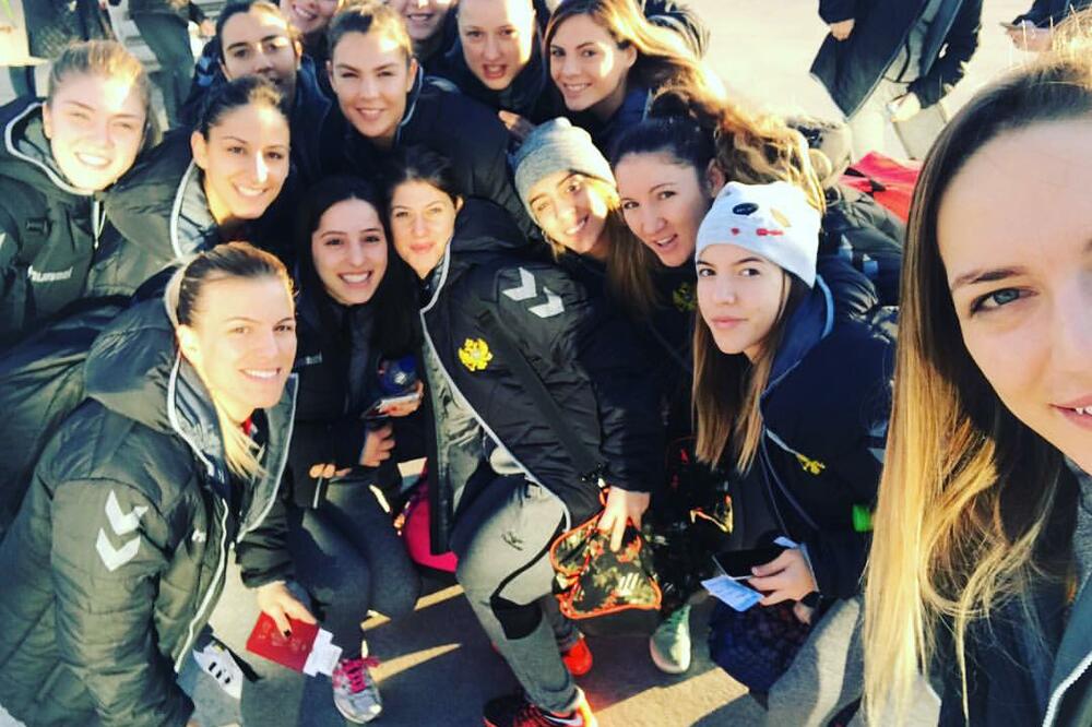 Rukometašice Crne Gore, Foto: Facebook