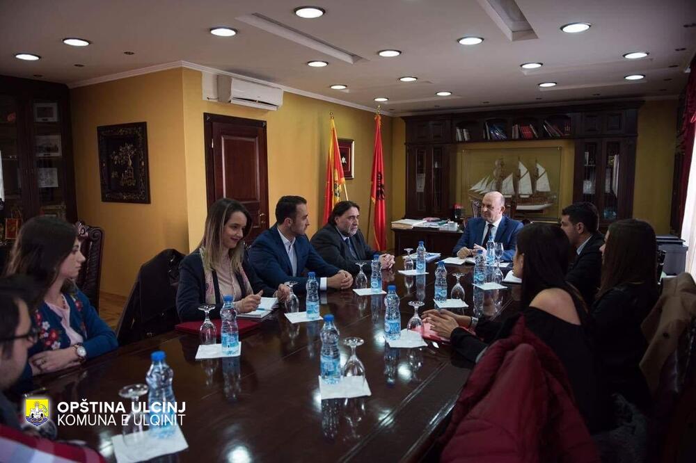 Nazif Cungu, pozorište Teuta Ulcinj, Foto: Opština Ulcinj