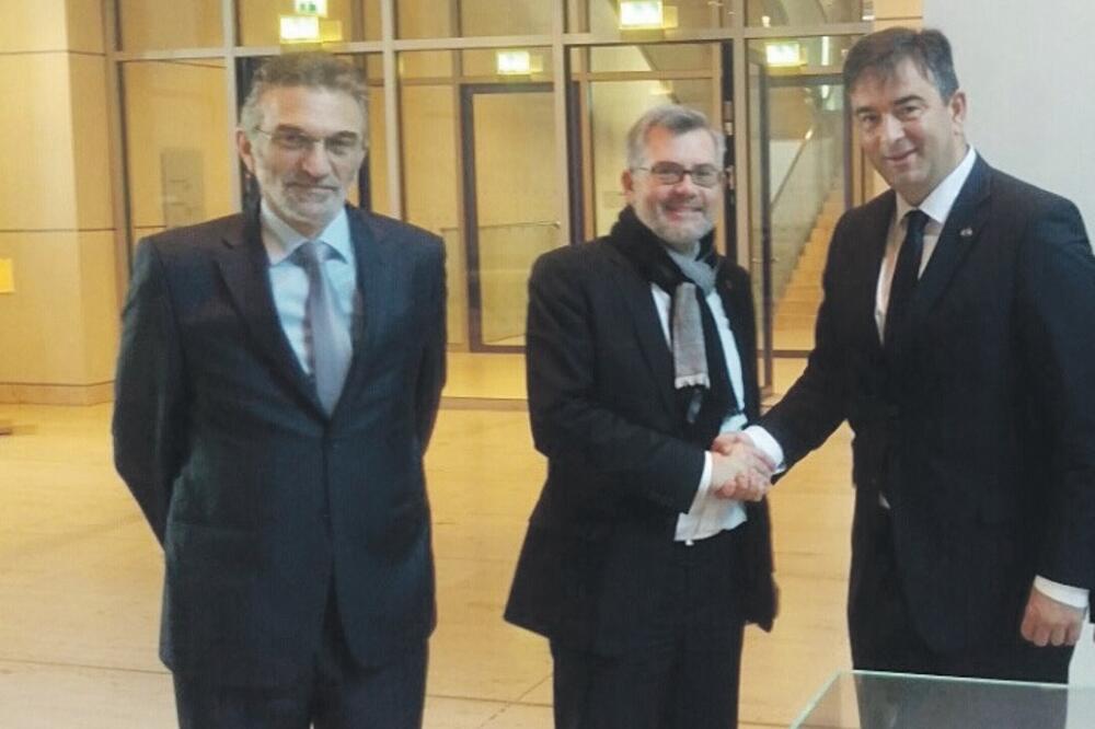 Ditmar Nitan, Foto: Demokratski front