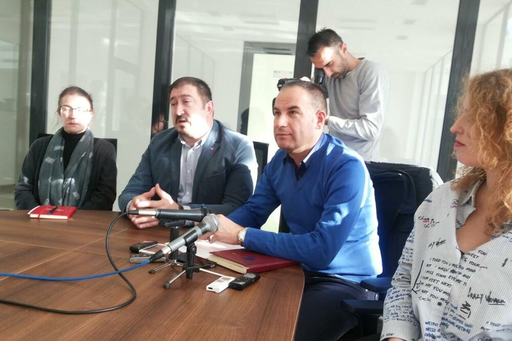 sajam lokalnih proizvođača pres, Foto: Svetlana Mandić