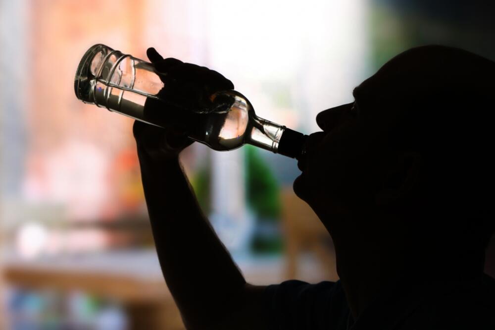 alkohol, Foto: Shutterstock