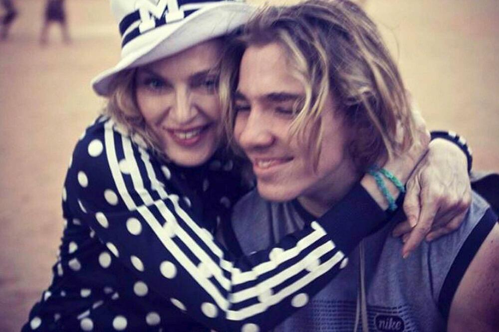 Madona i Roko, Foto: Thesun.co.uk