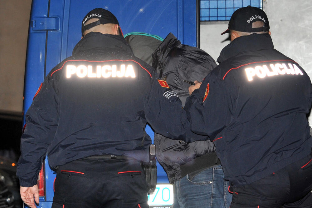 CKB Nikšić hapšenje, Foto: Savo Prelević