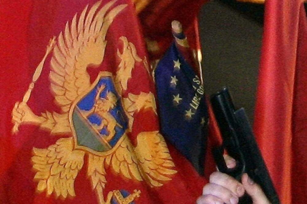 referendum, Foto: AP/Darko Vojinović