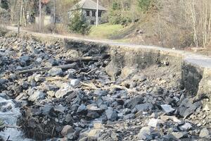 Nevolje mještana kolašinskog sela Sjerogošte: Voda odnijela put,...