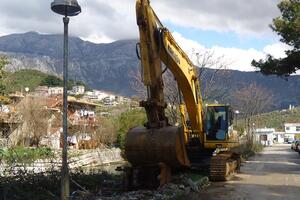 Herceg Novi: Nastavljeni radovi na izgradnji kolektorske mreže