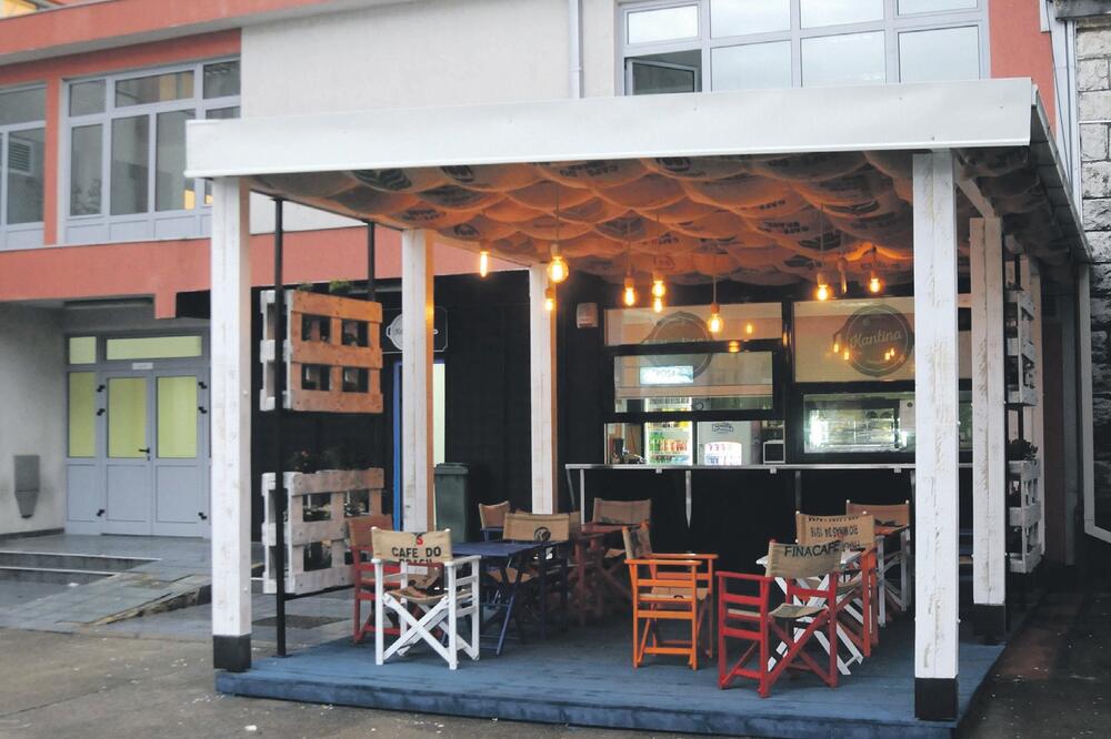 kantina gimnazija, Foto: Luka Zeković