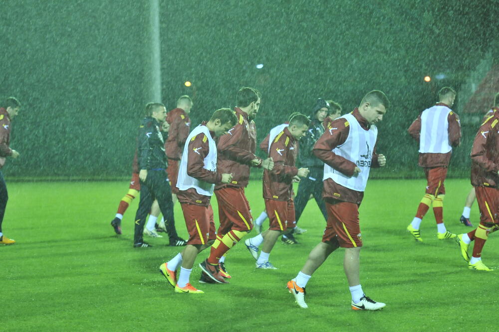 Fudbalska reprezentacija Crne Gore, Foto: Foto Vijesti