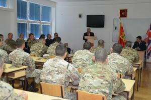 Pripadnici Vojske Crne Gore na Kursu za instruktore vatrene obuke