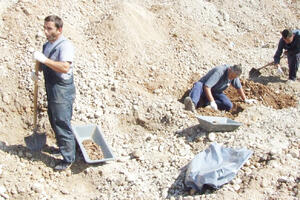 O junacima i grobovima