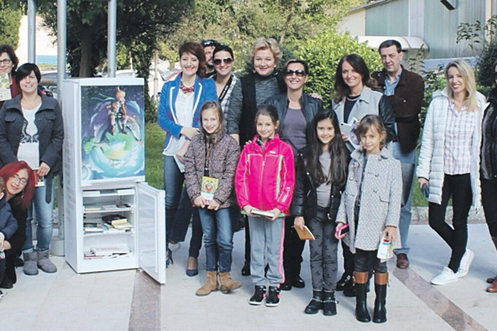 Biblioteka na otvorenom, Foto: KIC Budo Tomović