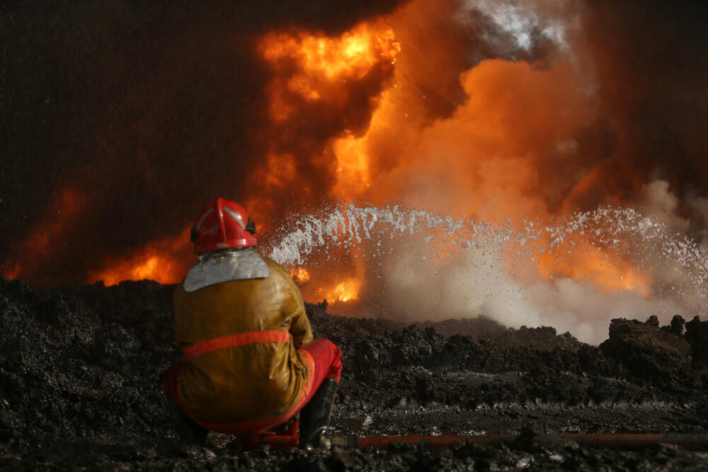 Irak, eksplozija, vatra, Foto: Reuters