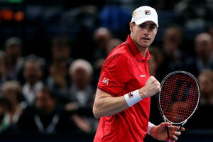 Izner preko zemljaka Soka do polufinala