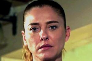 Crna ruža: Ebru mora reći Emine da je Mehdi mrtav