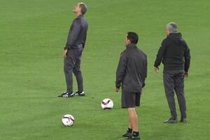 Video: Murinjo u igri pogađanja prečke