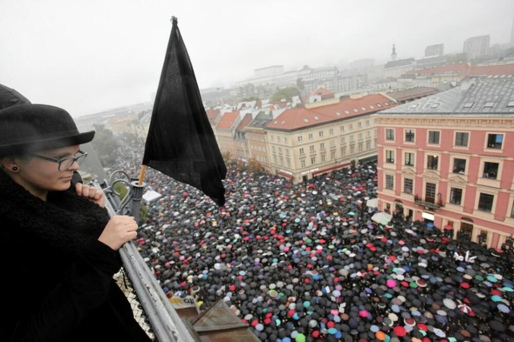 protest Varšava, Foto: Reuters
