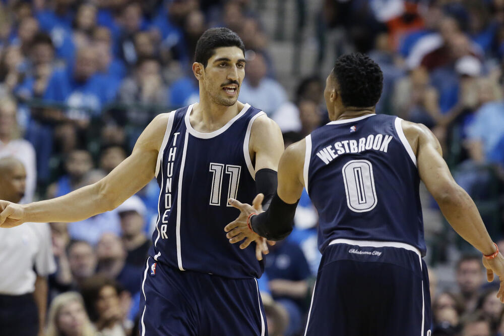 Enes Kanter i Rasel Vestbruk, Foto: Beta/AP