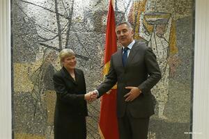 Đukanović: Stabilno evropskim putem reformskih procesa