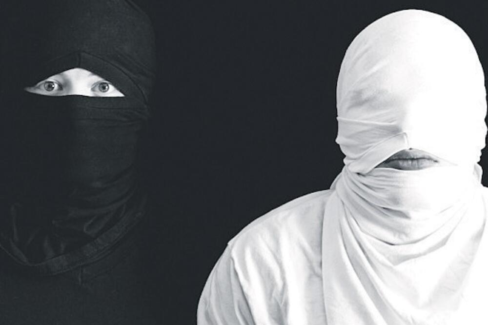 Mila Kasalica kolumna