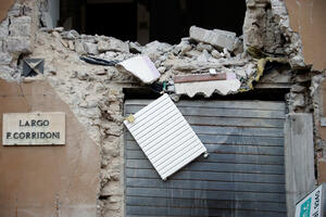 Italija: Nema žrtava, 20 povrijeđenih u zemljotresu