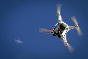 Dubai: Zbog zalutalog drona aerodrom zatvoren sat i po