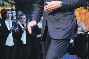 Đukanović bi da vaspitava medije: Neki se svrstavaju u pomagače...