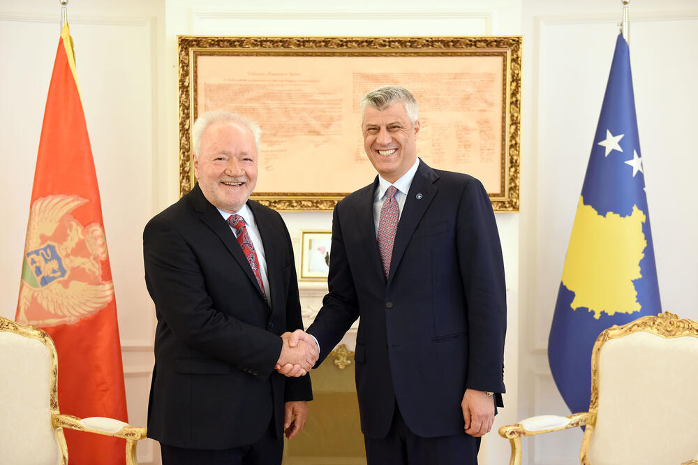 Ferhat Dinoša, Hašim Tači, Foto: President-ksgov.net