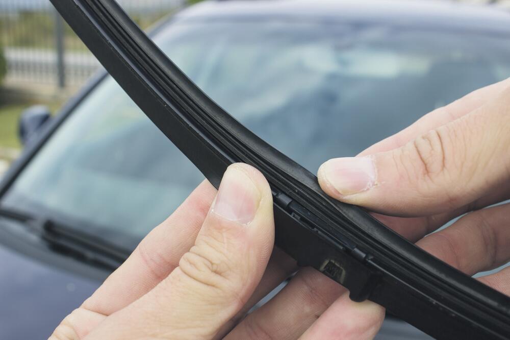 brisač, brisači (novina)