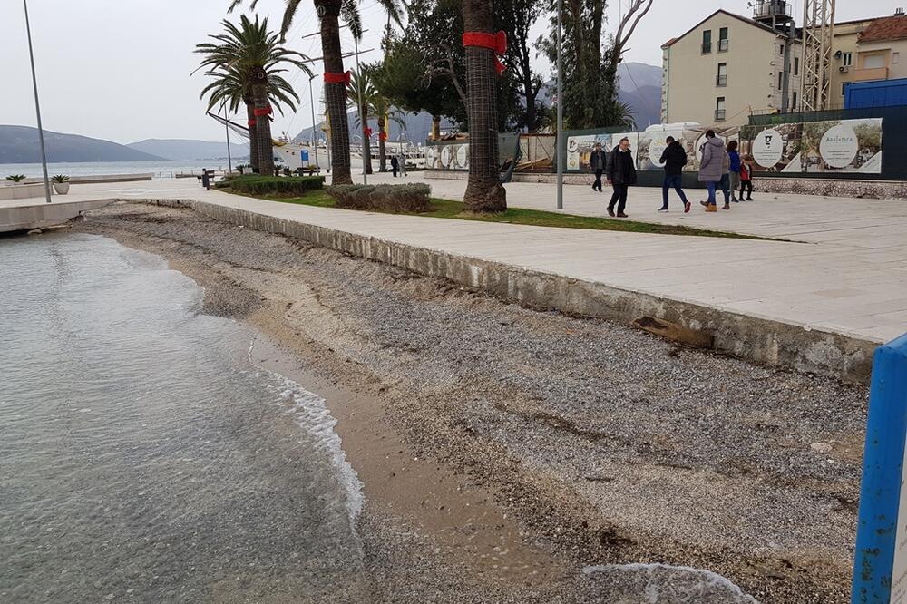 Plaža u Tivtu, Foto: Opština Tivat