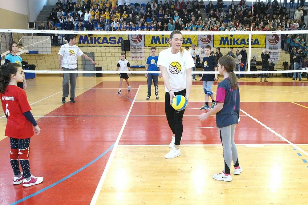 Mini odbojka, Foto: OSCG