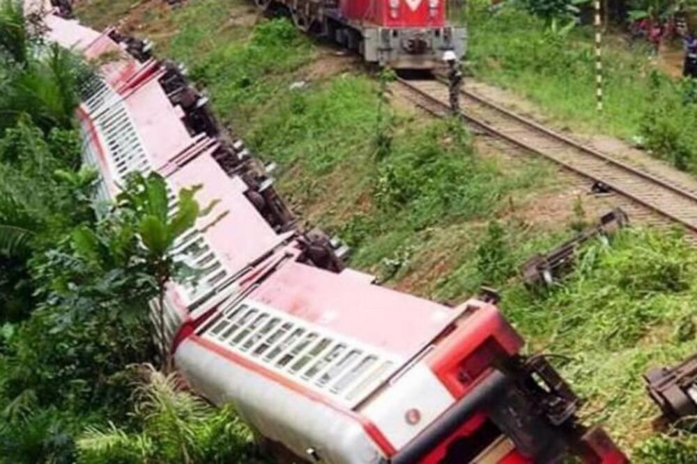 željeznička nesreća Kamerun, Foto: Twitter.com