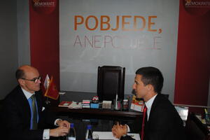 Bečić: Kako u isto vrijeme mogu biti slobodni izbori i...