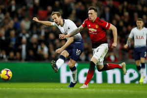 Džons na Old Trafordu do 2023. godine