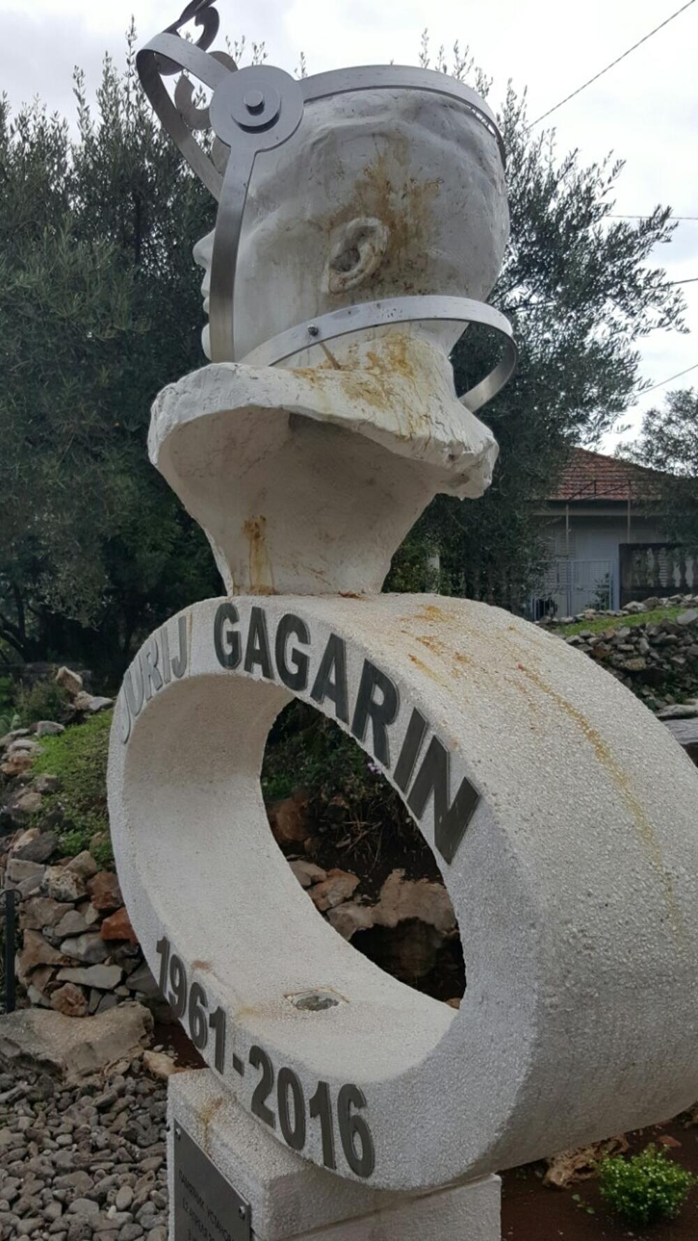 Jurij Gagarin spomenik