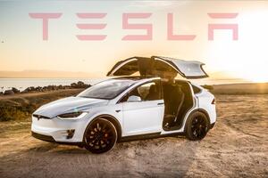 Tesla u sve modele ugrađuje samovozeću tehnologiju