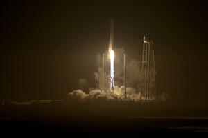 Lansirana raketa "Antares" ka Međunarodnoj svemirskoj stanici:...