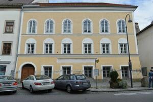 Austrija: Hitlerova rodna kuća će biti srušena