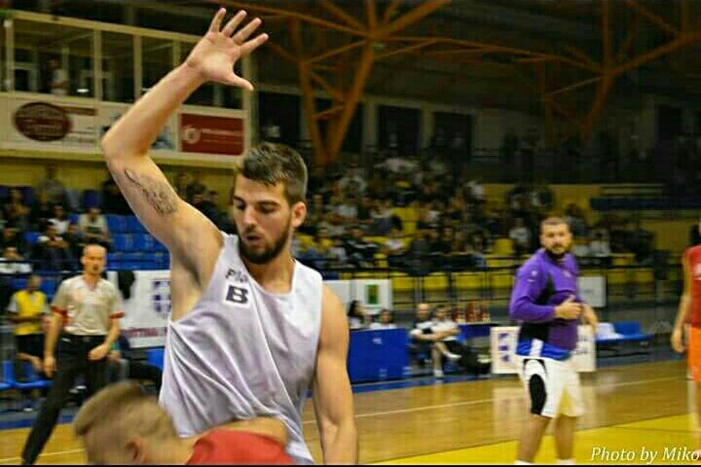 Petar Kusovac, Foto: Privatni album